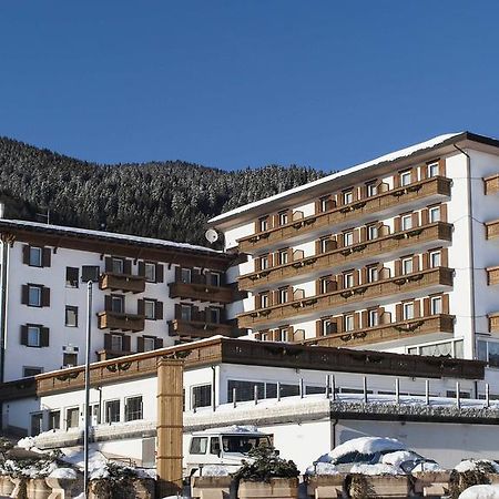 Grand Hotel Biancaneve Folgaria Esterno foto