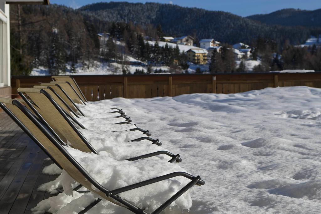 Grand Hotel Biancaneve Folgaria Esterno foto